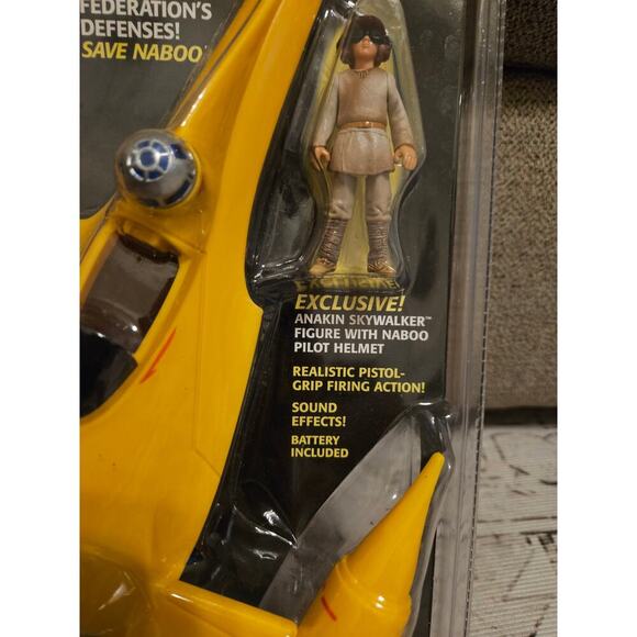 1999 Star Wars Episode I Electronic Hand-Held Naboo Fighter Game NOS - Picture 3 of 6